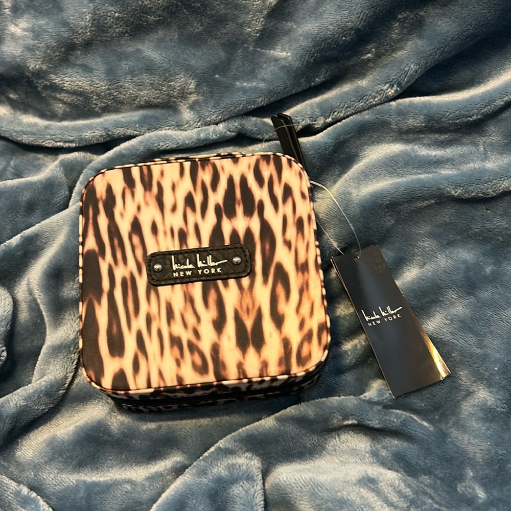Nicole Miller jewelry case
